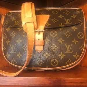 Louis Vuitton Jeune Fille GM